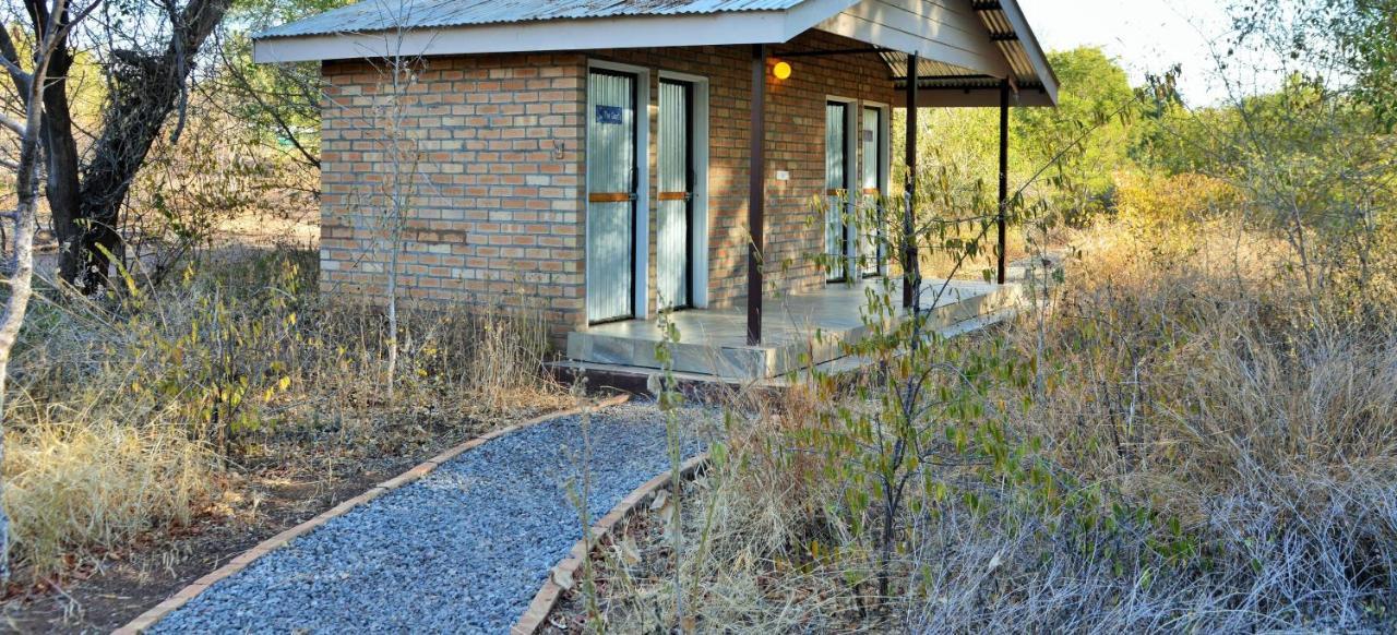 Muchenje Self-Catering Tents ภายนอก รูปภาพ